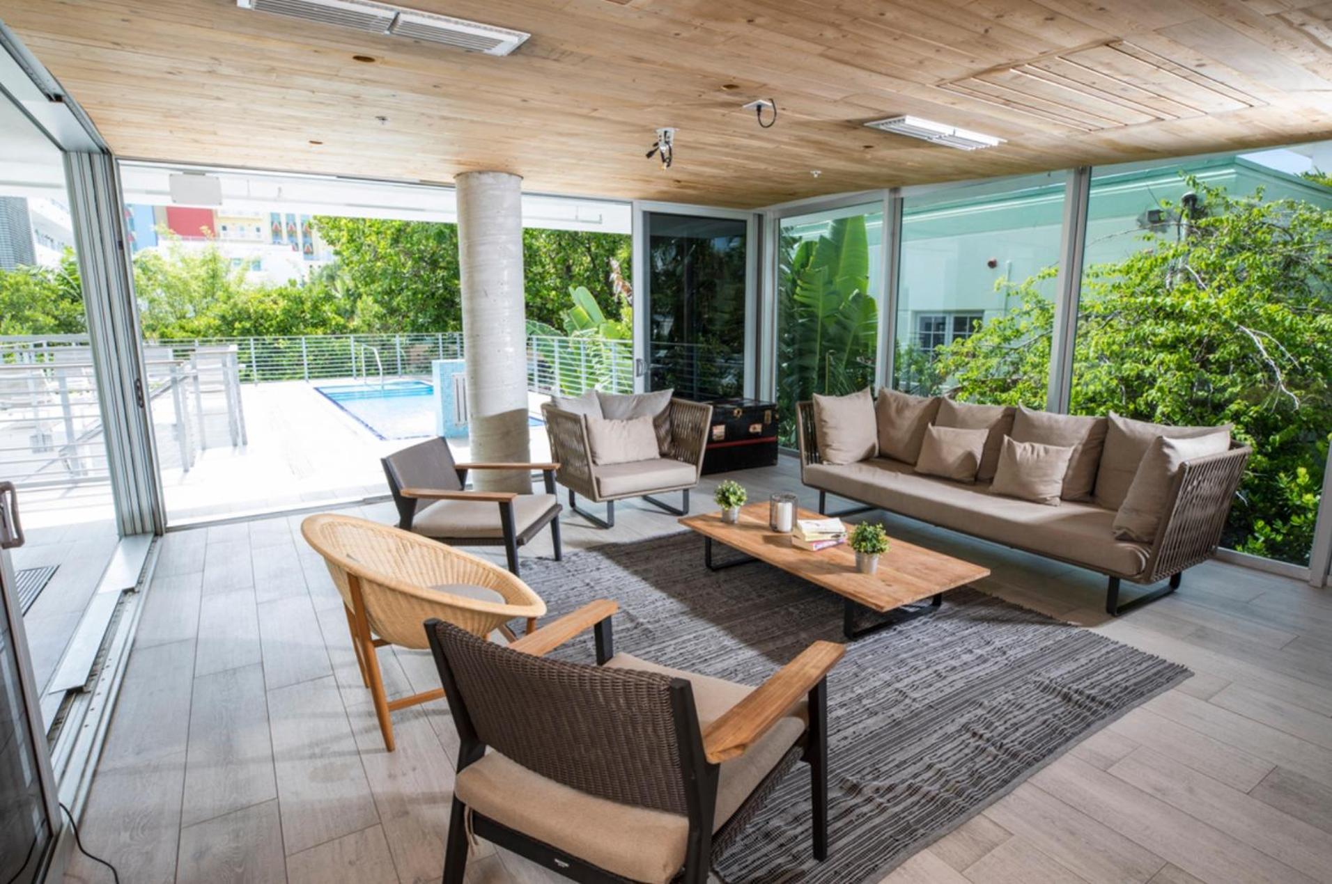 The Meridian Miami Beach By Kasa Exterior photo